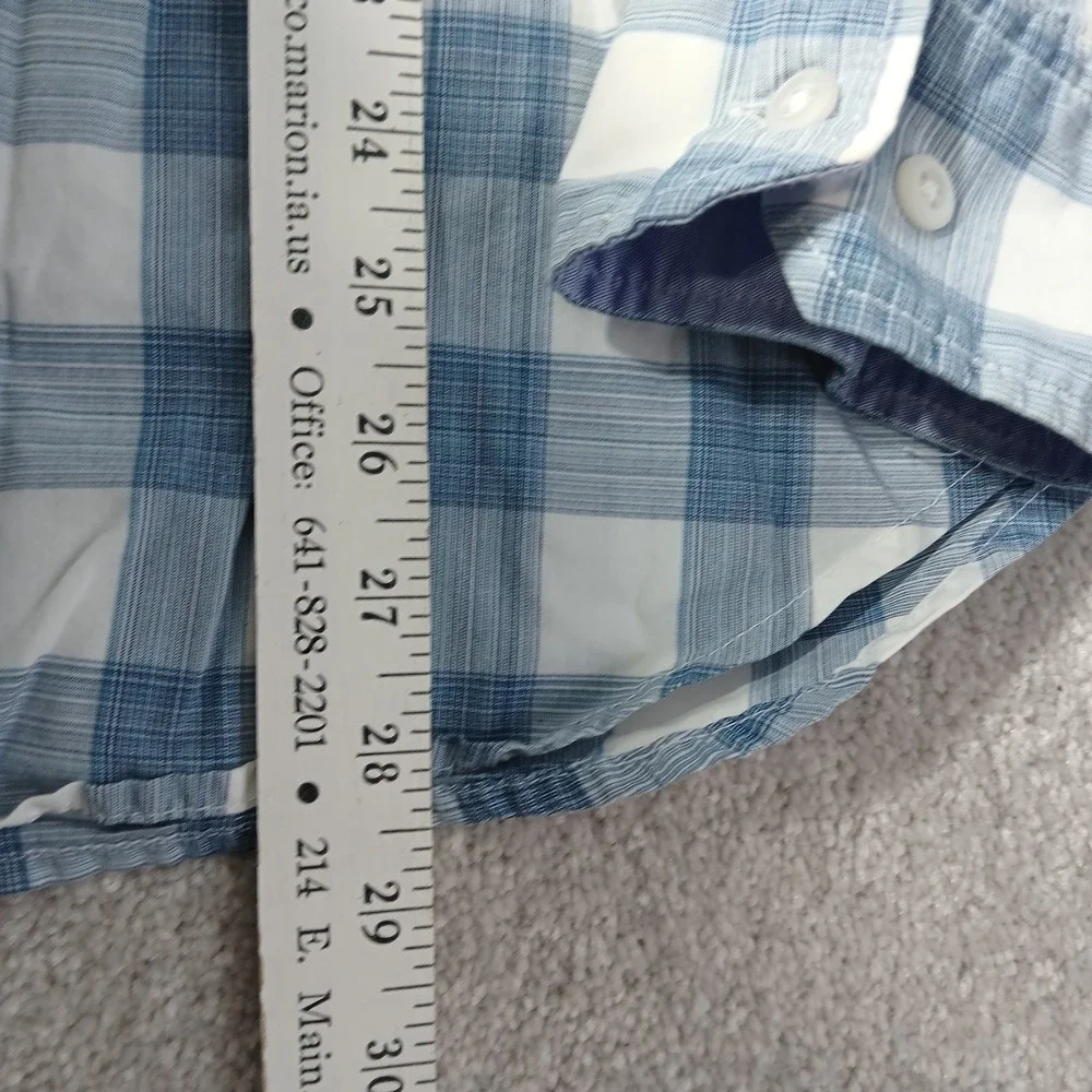 Banana Republic Camden Fit custom 078 wash Blue and White Plaid Size Large